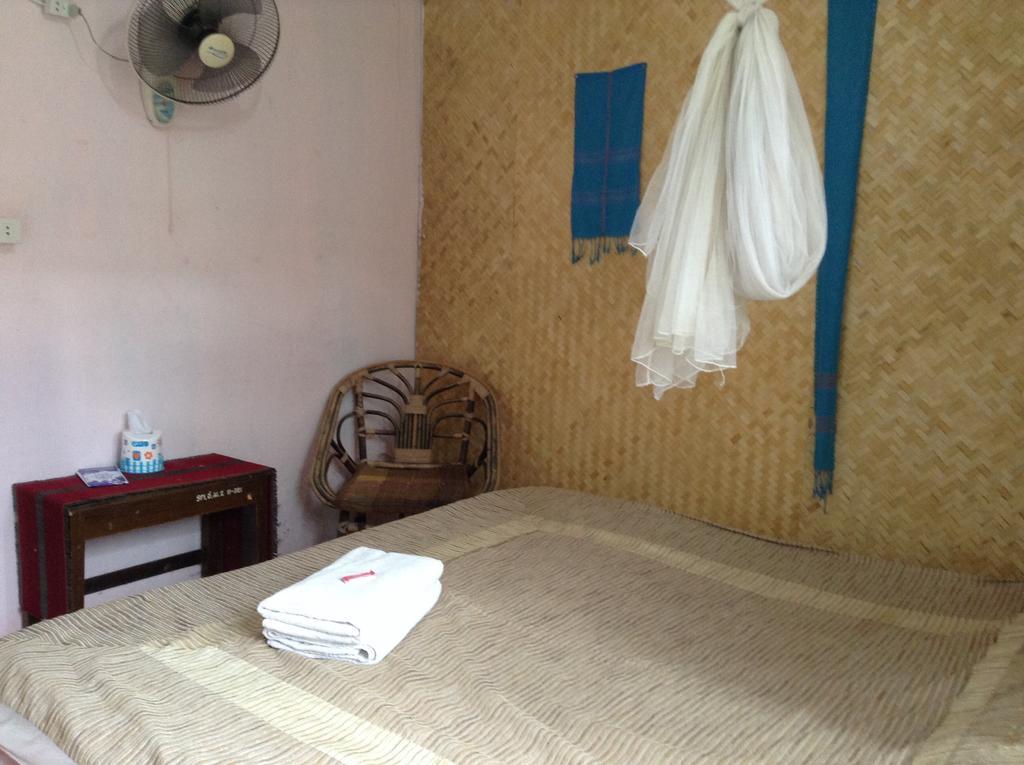 The Likeview Guesthouse Mae Hong Son Buitenkant foto